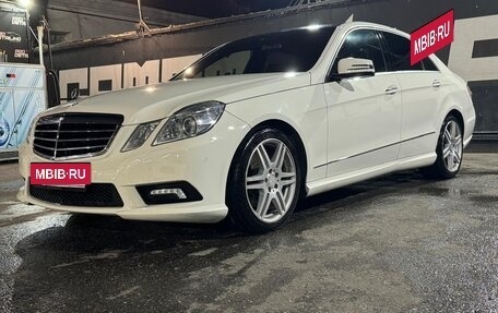 Mercedes-Benz E-Класс, 2010 год, 1 850 000 рублей, 9 фотография