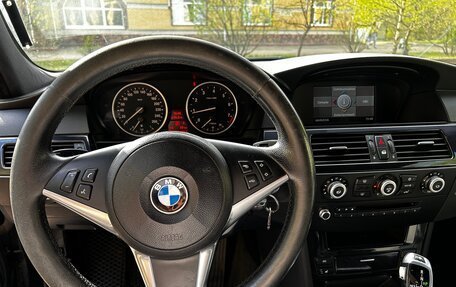 BMW 5 серия, 2008 год, 1 350 000 рублей, 12 фотография