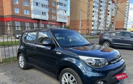 KIA Soul II рестайлинг, 2018 год, 1 830 000 рублей, 3 фотография