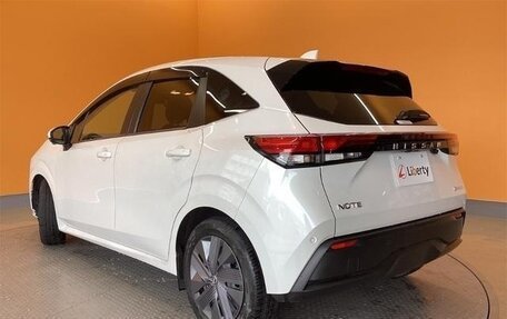 Nissan Note, 2023 год, 1 500 000 рублей, 5 фотография