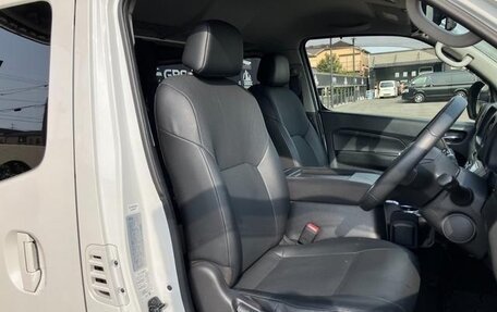 Nissan NV350 Caravan I, 2021 год, 3 200 000 рублей, 9 фотография