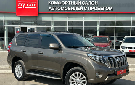 Toyota Land Cruiser Prado 150 рестайлинг 2, 2014 год, 3 550 000 рублей, 3 фотография