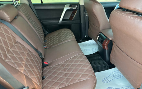 Toyota Land Cruiser Prado 150 рестайлинг 2, 2014 год, 3 550 000 рублей, 19 фотография