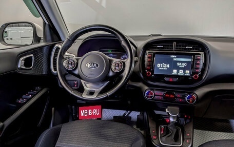 KIA Soul III, 2021 год, 2 200 000 рублей, 29 фотография