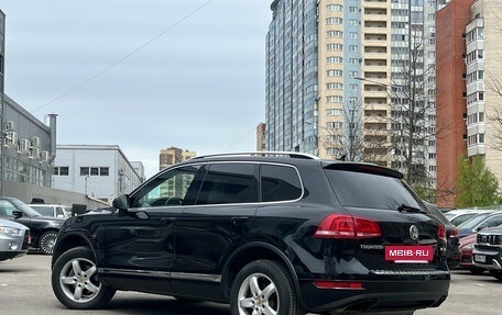 Volkswagen Touareg III, 2013 год, 2 149 000 рублей, 5 фотография