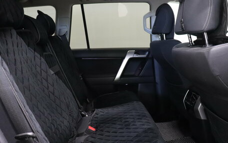 Toyota Land Cruiser Prado 150 рестайлинг 2, 2021 год, 6 799 000 рублей, 21 фотография