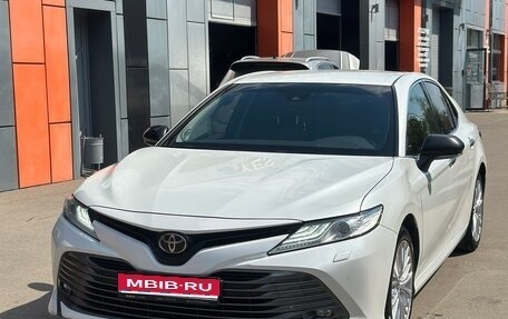 Toyota Camry, 2020 год, 2 900 000 рублей, 1 фотография