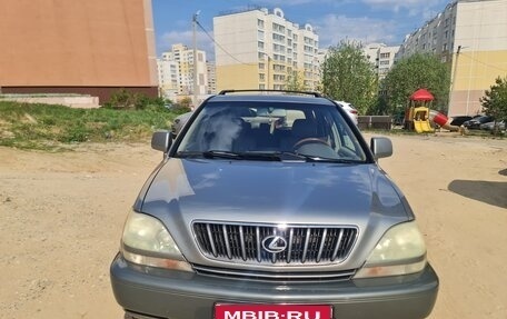 Lexus RX IV рестайлинг, 2002 год, 750 000 рублей, 1 фотография