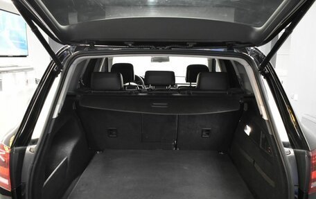 Volkswagen Touareg III, 2011 год, 1 830 000 рублей, 32 фотография