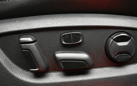 Volkswagen Touareg III, 2011 год, 1 830 000 рублей, 31 фотография