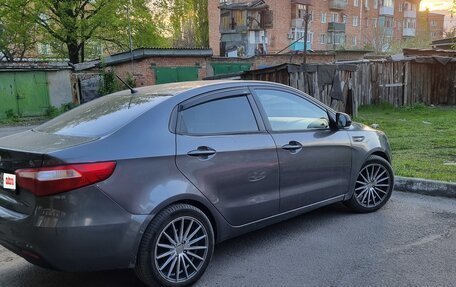 KIA Rio III рестайлинг, 2014 год, 800 000 рублей, 4 фотография