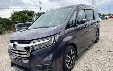 Honda Stepwgn IV, 2020 год, 2 850 000 рублей, 3 фотография