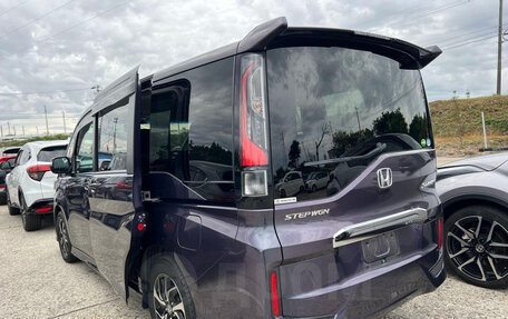 Honda Stepwgn IV, 2020 год, 2 850 000 рублей, 7 фотография