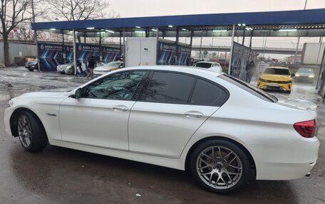 BMW 5 серия, 2016 год, 2 000 000 рублей, 3 фотография