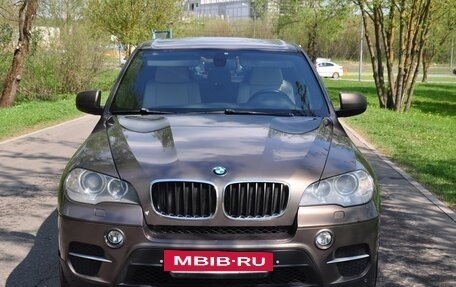 BMW X5, 2013 год, 2 300 000 рублей, 2 фотография