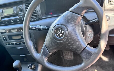 Toyota Corolla, 2000 год, 650 000 рублей, 9 фотография