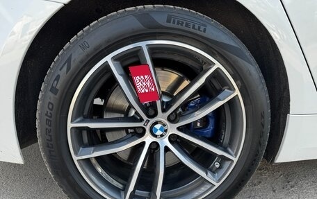 BMW 5 серия, 2018 год, 3 800 000 рублей, 9 фотография