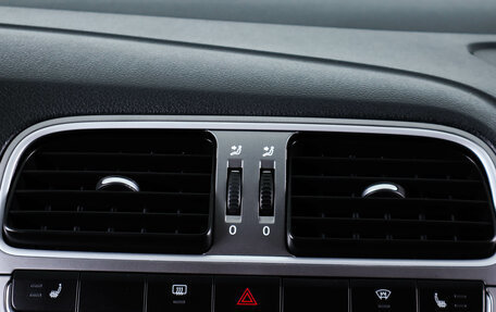 Volkswagen Polo VI (EU Market), 2015 год, 949 000 рублей, 17 фотография