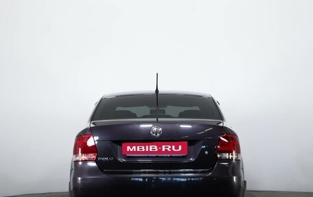 Volkswagen Polo VI (EU Market), 2015 год, 949 000 рублей, 6 фотография