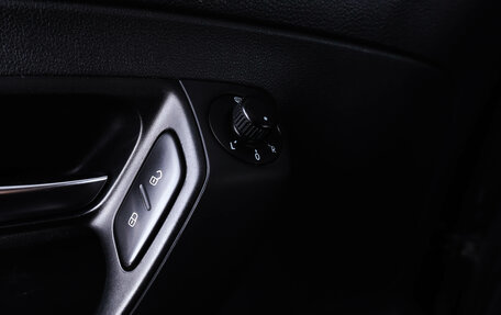 Volkswagen Polo VI (EU Market), 2015 год, 949 000 рублей, 22 фотография