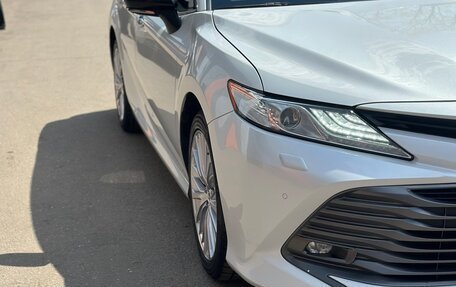 Toyota Camry, 2020 год, 2 900 000 рублей, 9 фотография