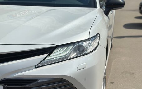Toyota Camry, 2020 год, 2 900 000 рублей, 8 фотография