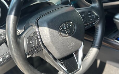Toyota Camry, 2020 год, 2 900 000 рублей, 12 фотография
