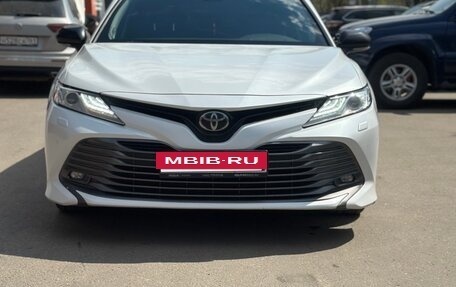 Toyota Camry, 2020 год, 2 900 000 рублей, 11 фотография