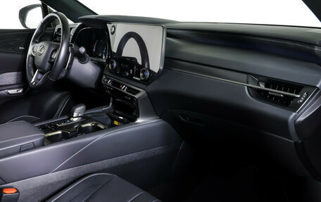 Lexus RX IV рестайлинг, 2023 год, 10 350 000 рублей, 10 фотография