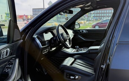 BMW X5, 2019 год, 6 350 000 рублей, 30 фотография