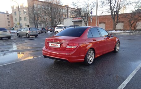 Mercedes-Benz C-Класс, 2011 год, 1 200 000 рублей, 6 фотография