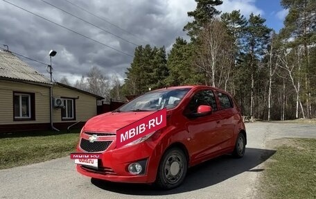 Chevrolet Spark III, 2013 год, 690 000 рублей, 5 фотография