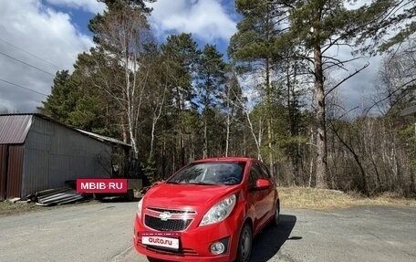 Chevrolet Spark III, 2013 год, 690 000 рублей, 3 фотография