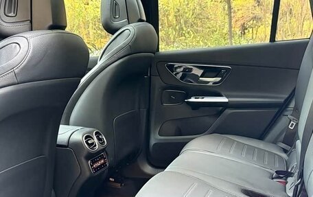 Mercedes-Benz GLC, 2024 год, 11 фотография