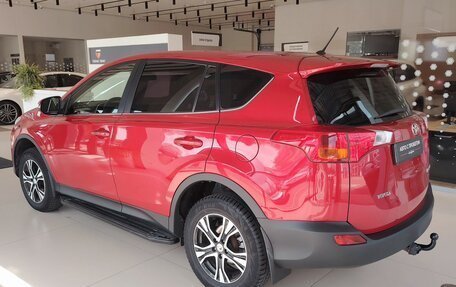 Toyota RAV4, 2015 год, 1 900 000 рублей, 7 фотография
