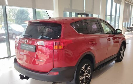 Toyota RAV4, 2015 год, 1 900 000 рублей, 5 фотография