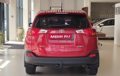 Toyota RAV4, 2015 год, 1 900 000 рублей, 6 фотография