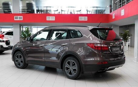 Hyundai Santa Fe III рестайлинг, 2014 год, 1 790 000 рублей, 2 фотография