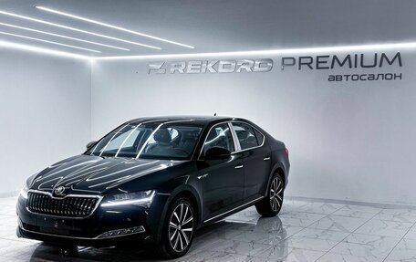 Skoda Superb III рестайлинг, 2025 год, 3 255 000 рублей, 5 фотография