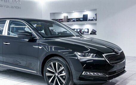Skoda Superb III рестайлинг, 2025 год, 3 255 000 рублей, 3 фотография