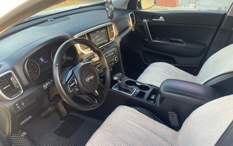 KIA Sportage IV рестайлинг, 2018 год, 2 180 000 рублей, 11 фотография