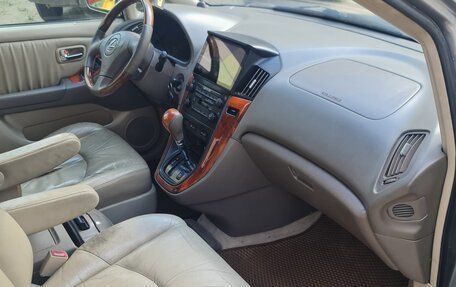 Lexus RX IV рестайлинг, 2002 год, 750 000 рублей, 6 фотография