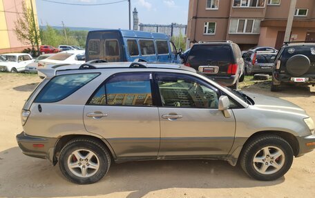 Lexus RX IV рестайлинг, 2002 год, 750 000 рублей, 2 фотография