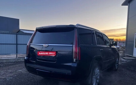 Cadillac Escalade IV, 2019 год, 5 300 000 рублей, 4 фотография