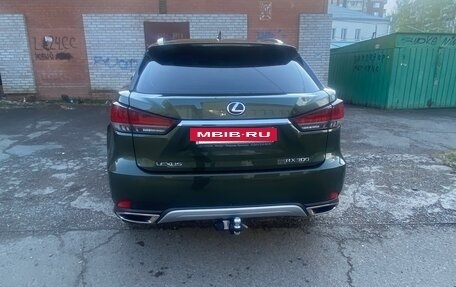 Lexus RX IV рестайлинг, 2021 год, 5 300 000 рублей, 5 фотография