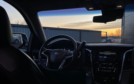 Cadillac Escalade IV, 2019 год, 5 300 000 рублей, 12 фотография