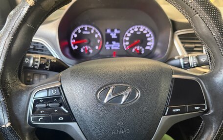Hyundai Solaris II рестайлинг, 2021 год, 1 050 000 рублей, 6 фотография