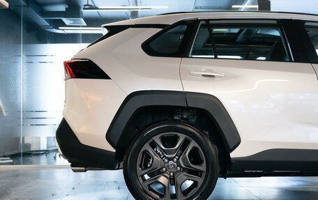 Toyota RAV4, 2025 год, 4 670 000 рублей, 7 фотография