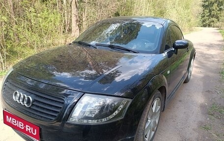 Audi TT, 2000 год, 820 000 рублей, 1 фотография