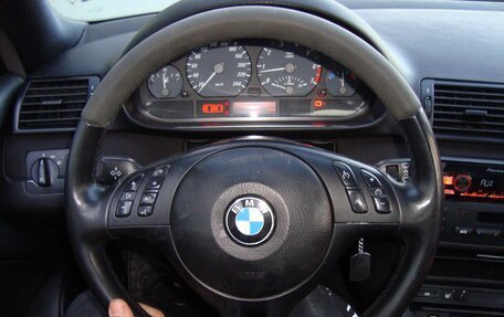 BMW 3 серия, 2002 год, 950 000 рублей, 10 фотография